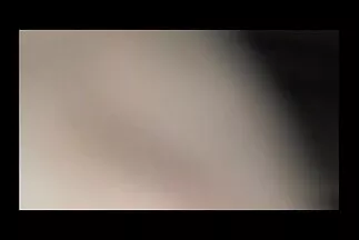 Nászútjukon az ifjú házasok orgiát szexvideók ingyen online tartottak egy szállodában, portaszolgálattal.