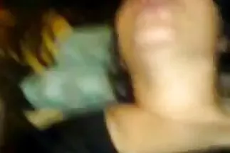 Mióta ingyenes pornófilmek meglátogatom, miért ne tépné a háziasszony fenekét.