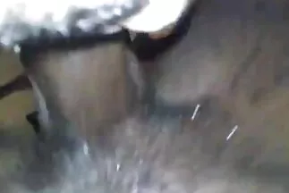 A babának erős srácokra van szüksége, hogy széttörje a fenekét. pornófilmek online