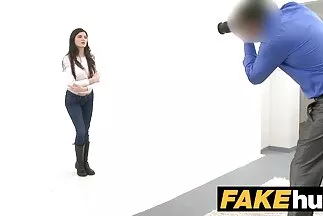Aki jobban baszik, az lesz a főnök nagysegg szex jobb keze.
