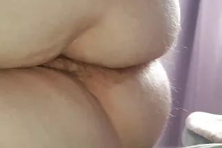Egy kis kurvaság ingyenes sexvideo az újévi hangulathoz.