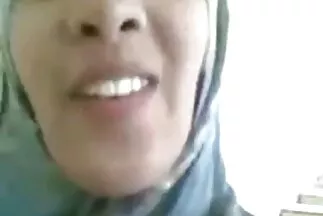 Busty xxx apa lánya kísértések.